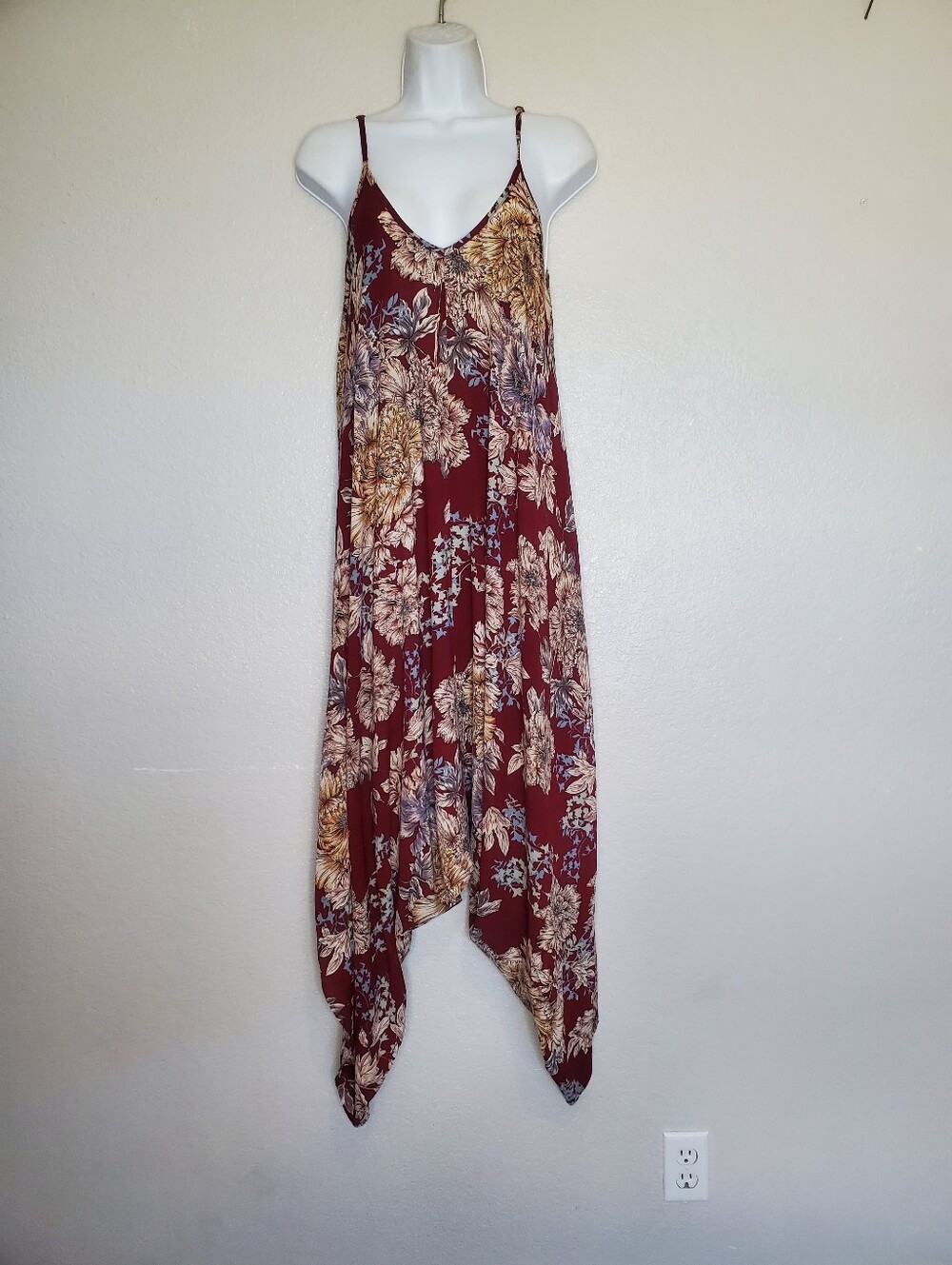 Sans Souchi Floral Spaghetti Strap Handkerchief Harem Pants Jumpsuit Brugundy